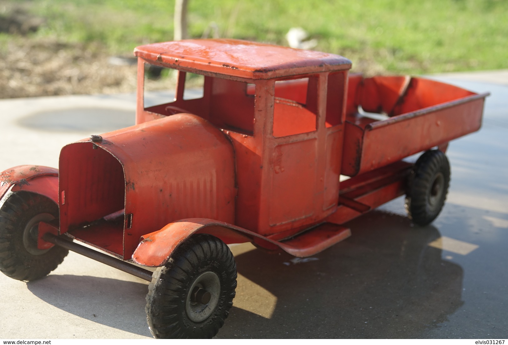 Vintage  : Triang - Lines Bros 'Bedford' Red Tipper Truck Toy - Pressed Steel - Pre War - Collectors Et Insolites - Toutes Marques