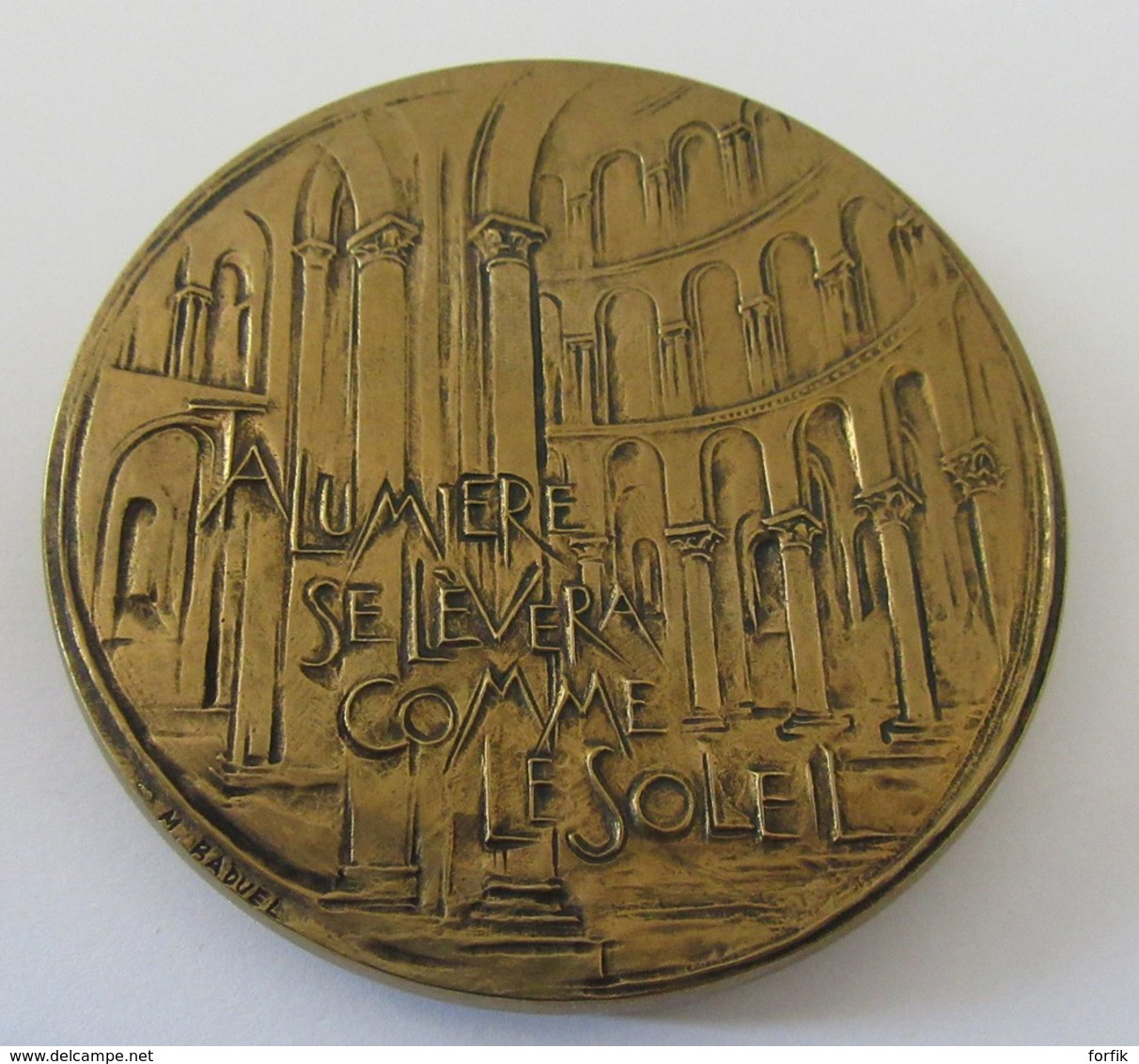 Achat Immédiat - Enorme Médaille De La Ville De Conques En Bronze Florentin Signée BADUEL - Diam. 9 Cm - Poids : 339 Gr - Professionnels / De Société