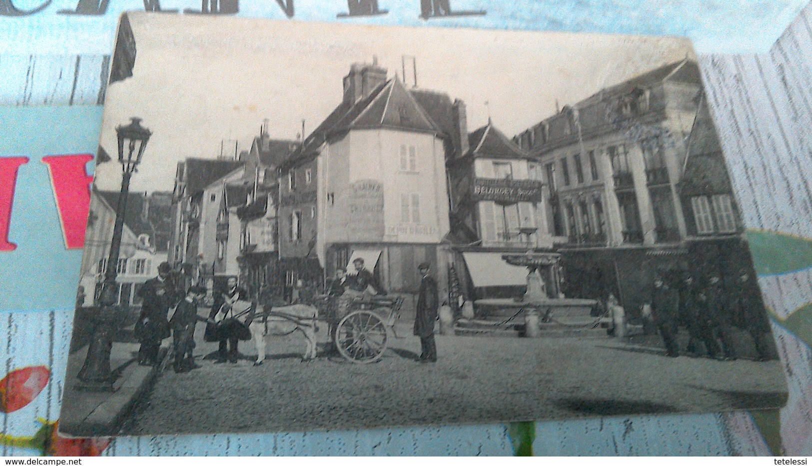 CPA Place Des Fontaines Avec Charette à Ane - Auxerre