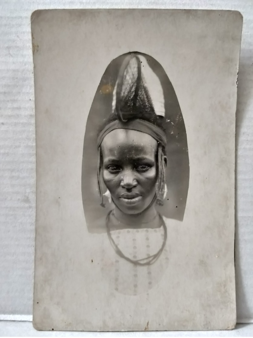Afrique. Guinée. Conakry 1927. Femme De Chef. Carte Photo - Guinée