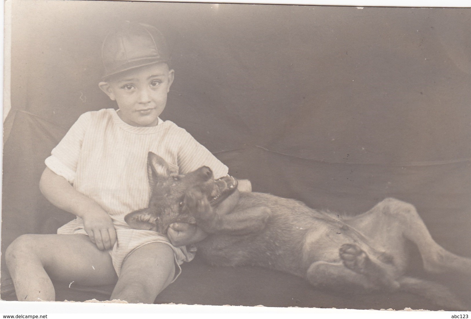 Portugal Boy With  Wolf   LOUP   ENFANT - Personnes Anonymes