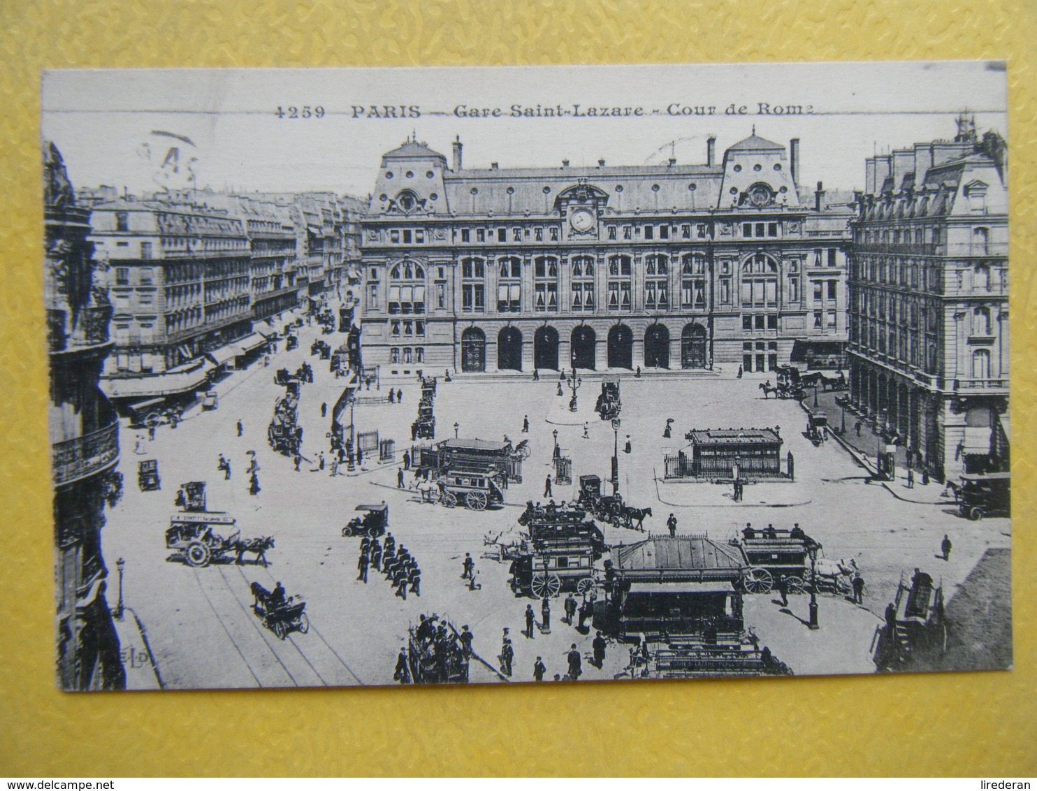 PARIS. La Gare Saint Lazare Et La Cour De Rome. - Metro, Stations