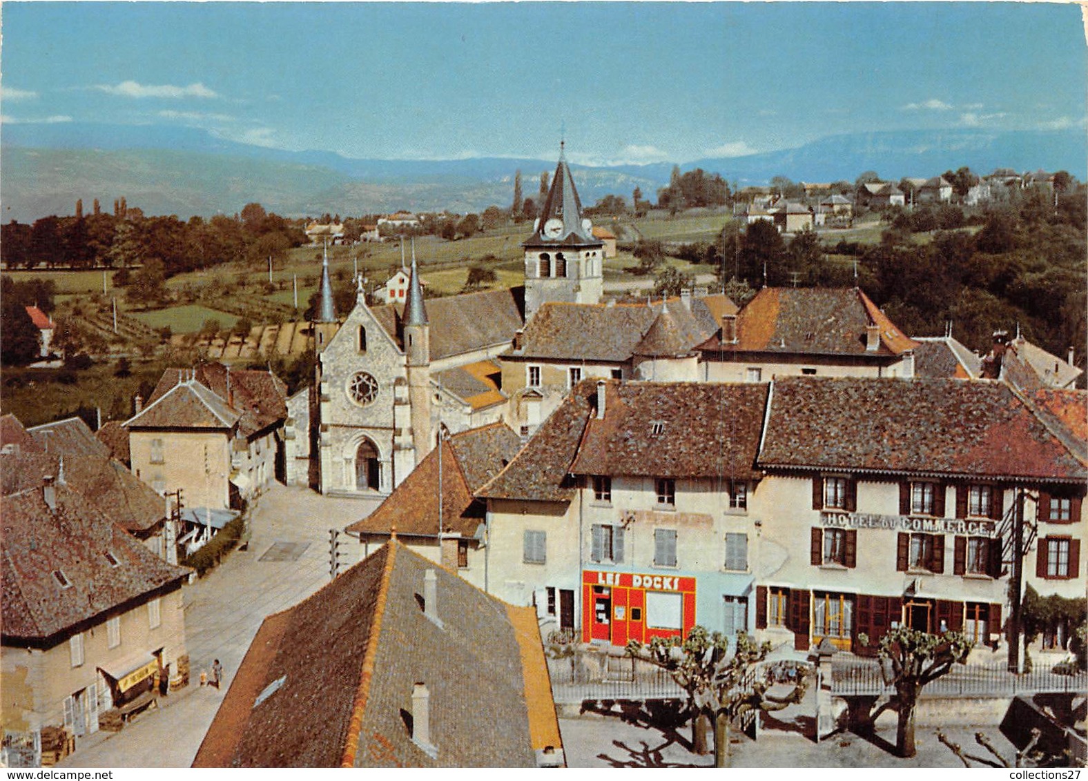 38-CORBELIN- UN COIN DU VILLAGE - Corbelin