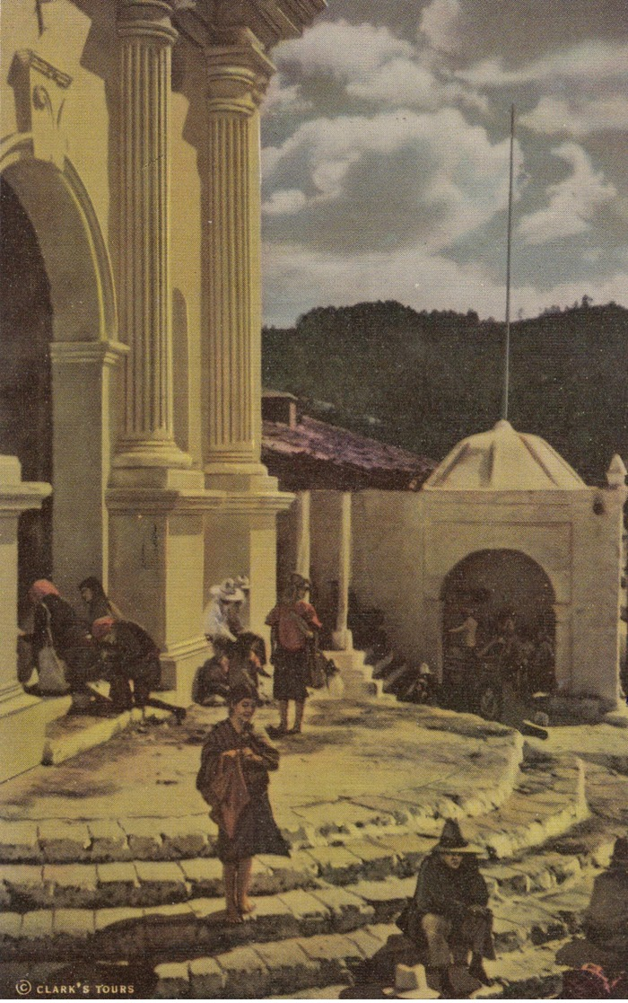 GUATEMALA , 1930-40s ; Indians Worshipping At St Thomas Church , Chichicastenango - Guatemala