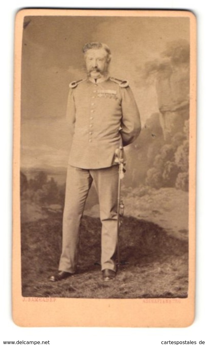 Fotografie J. Samhaber, Aschaffenburg, Portrait Offizier In Uniform Mit Orden, Gründerzeit - War, Military