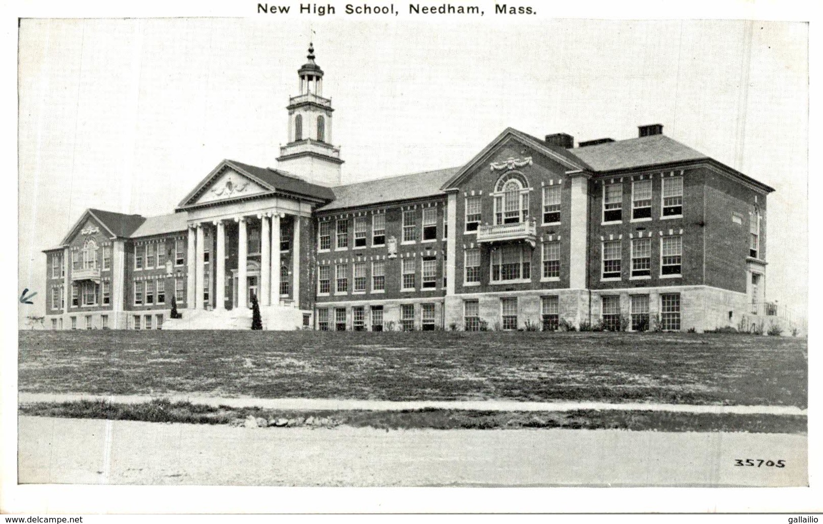 NEW HIGH SCHOOL NEEDHAM - Autres & Non Classés