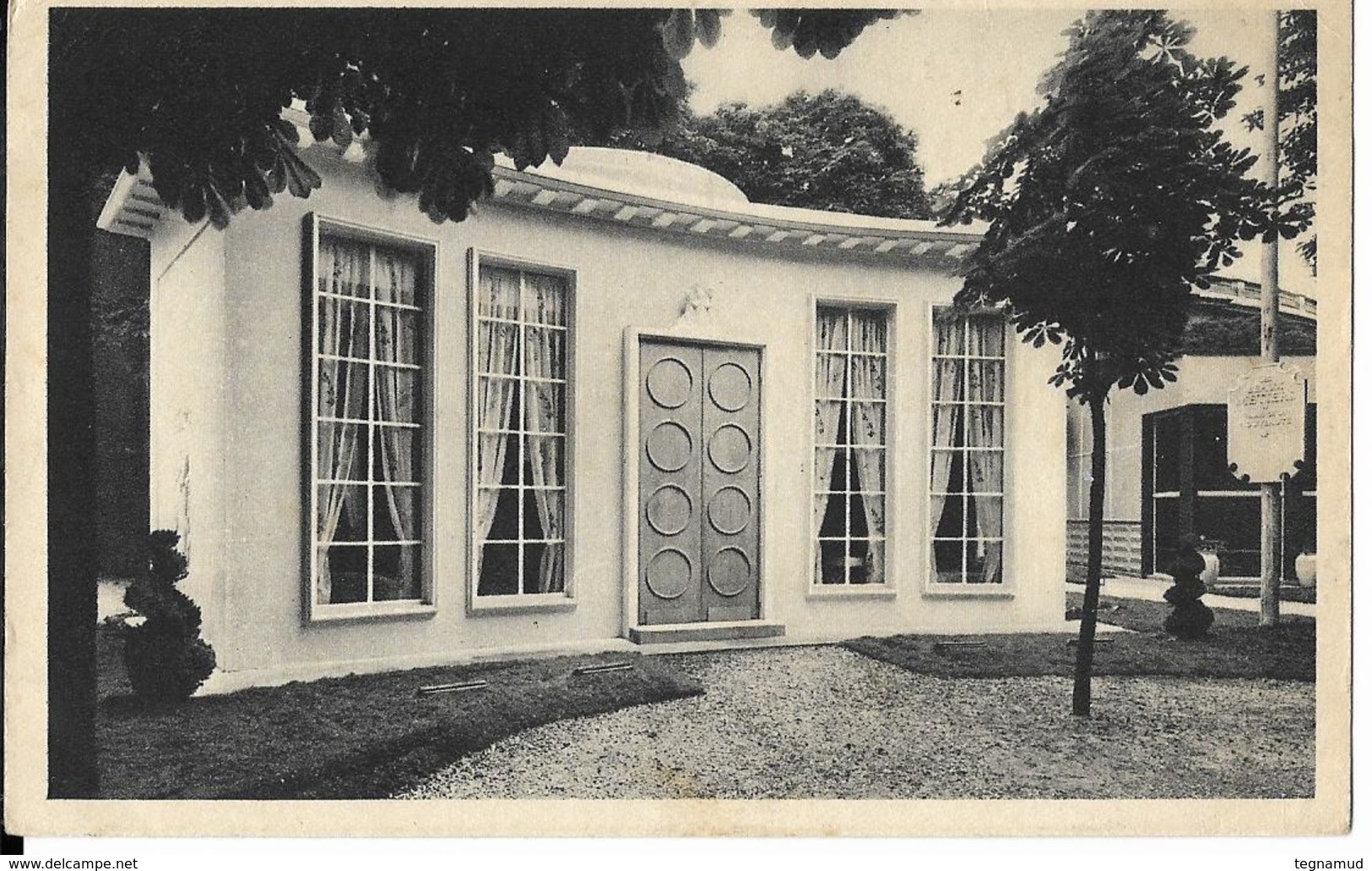 PARIS - Exposition 1937 - Cours La Reine - Ausstellungen