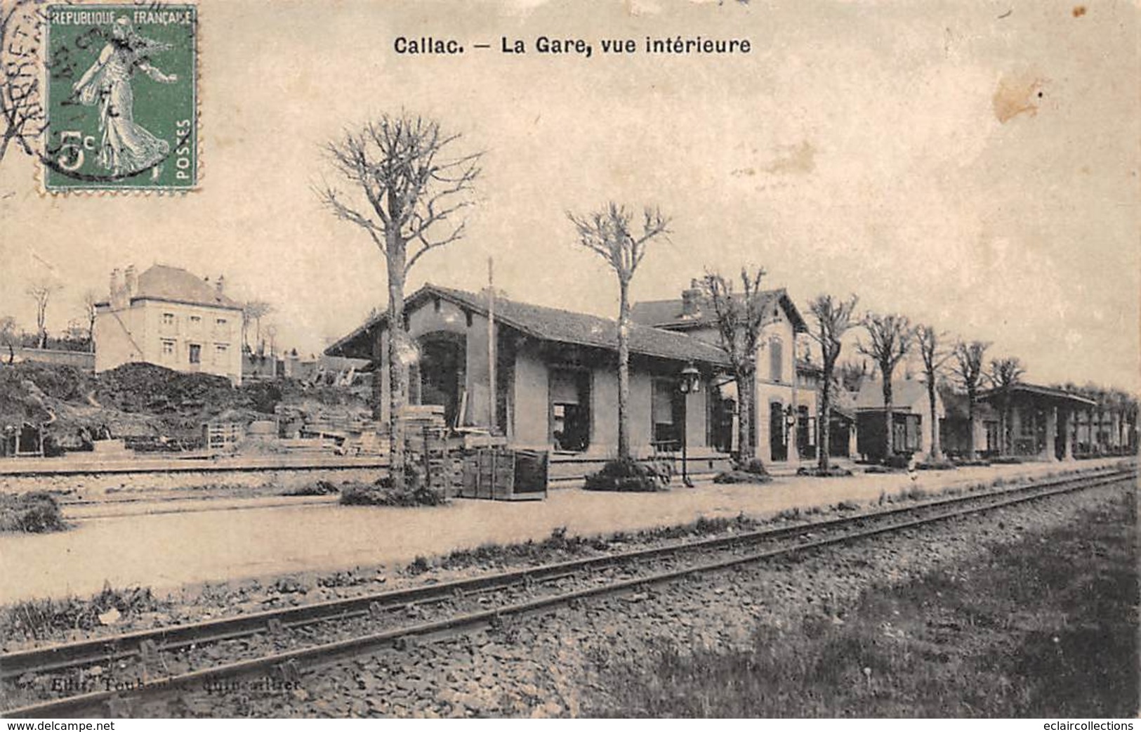 Callac         22         Vue Intérieure De La Gare       (voir Scan) - Callac