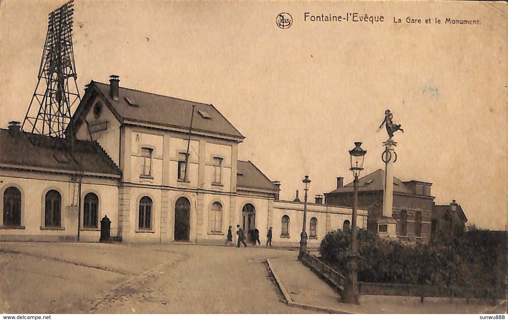 Fontaine-l'Evêque - La Gare Et Le Monument (animée, 1925) - Fontaine-l'Evêque