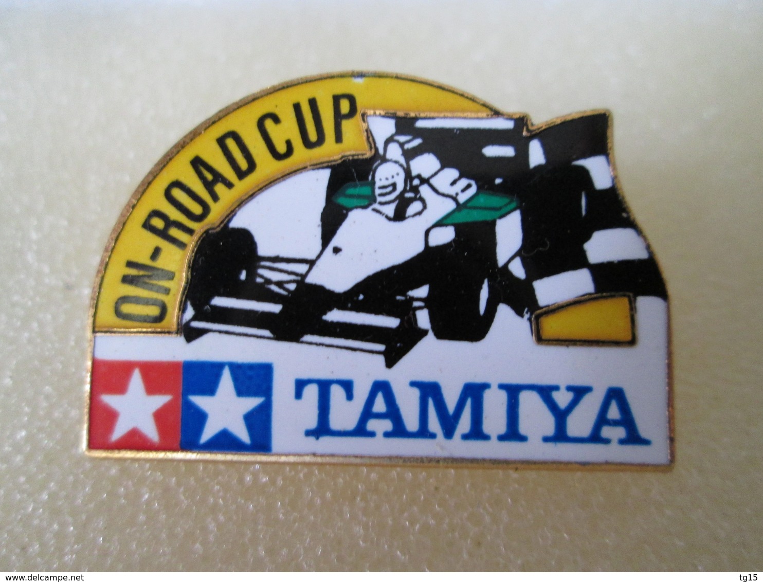 PIN'S   TAMIYA  ON ROAD CUP - Other & Unclassified