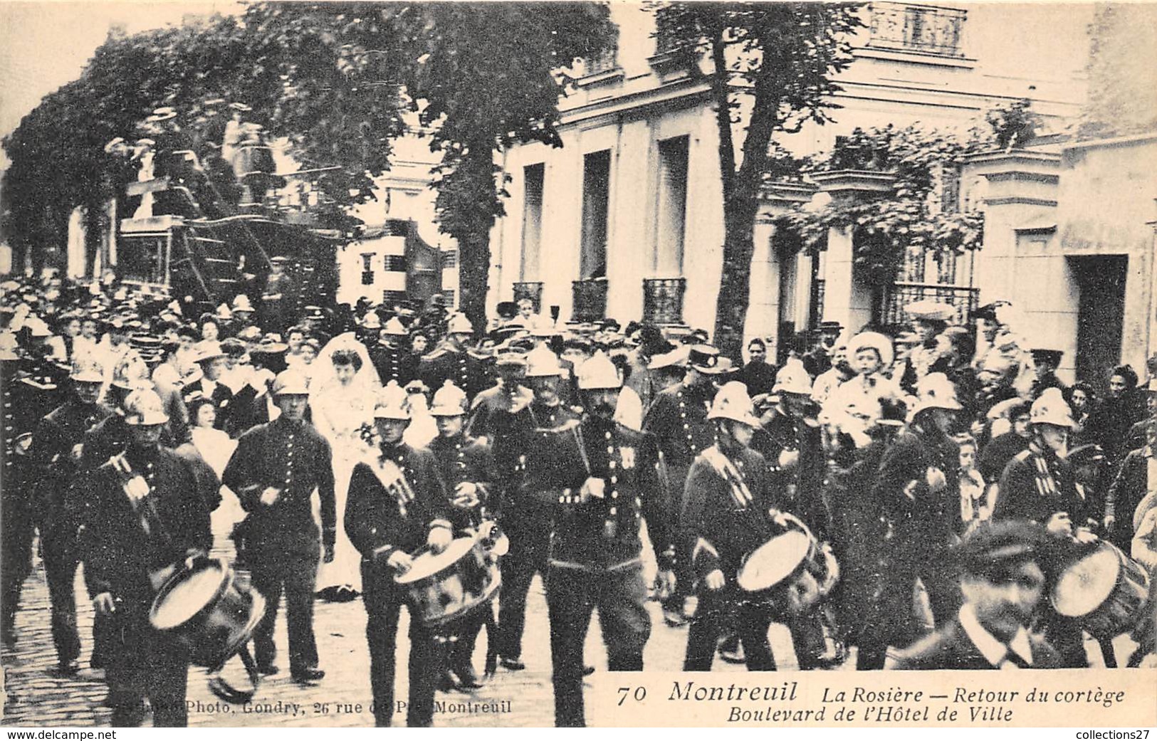 93-MONTREUIL-SOUS-BOIS- LA ROSIERE- RETOUR DU CORTEGE BLD DE L'HÔTEL DE VILLE - Montreuil