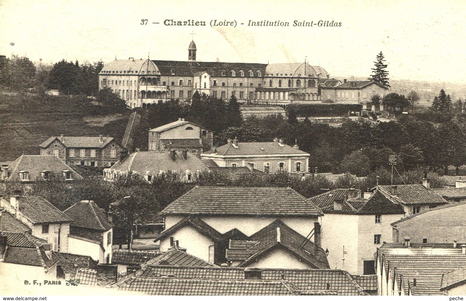 N°74104 -cpa Charlieu -institution Saint Gildas- - Charlieu