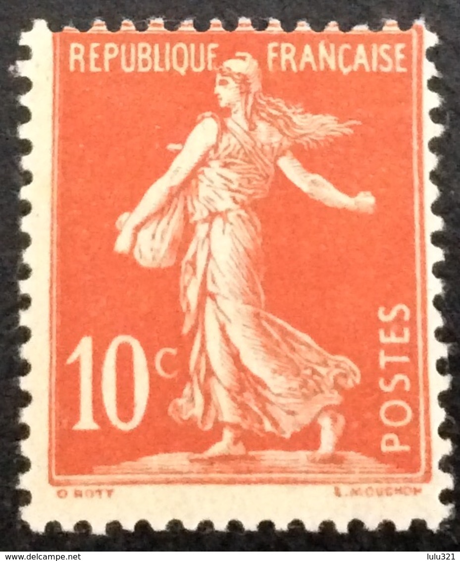 N° 134  NEUF * AVEC  CHARNIÈRE ( LOT:631 ) - 1906-38 Säerin, Untergrund Glatt