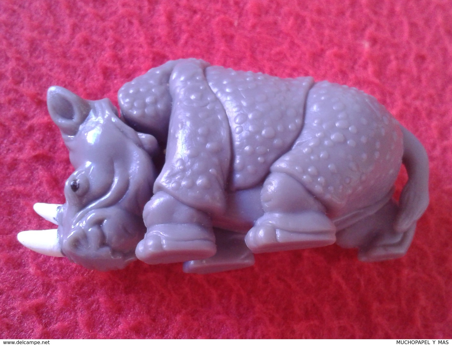 SPAIN TOY RINOCERONTE RHINO RHINOCEROS RHINOS RHINOCEROSES RINOCERONTES FIGURA FIGURILLA JUGUETE TIPO KINDER O SIMILAR - Otros & Sin Clasificación