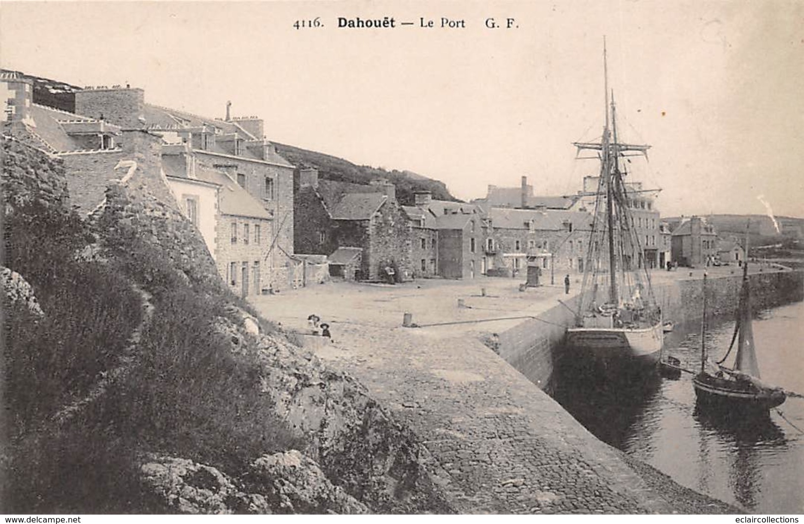 Dahouet           22       Le Port  . Goélette                  (voir Scan) - Sonstige & Ohne Zuordnung