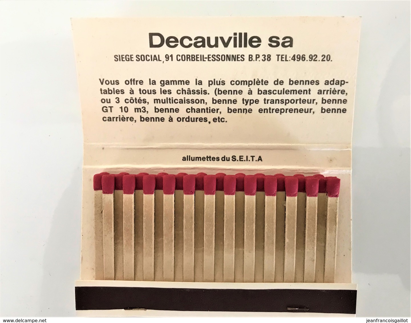 Boite- Pochette D'allumettes Pleine - DECAUVILLE - ANNEE 70. CORBEIL ESSONNE 91 . - Objets Publicitaires