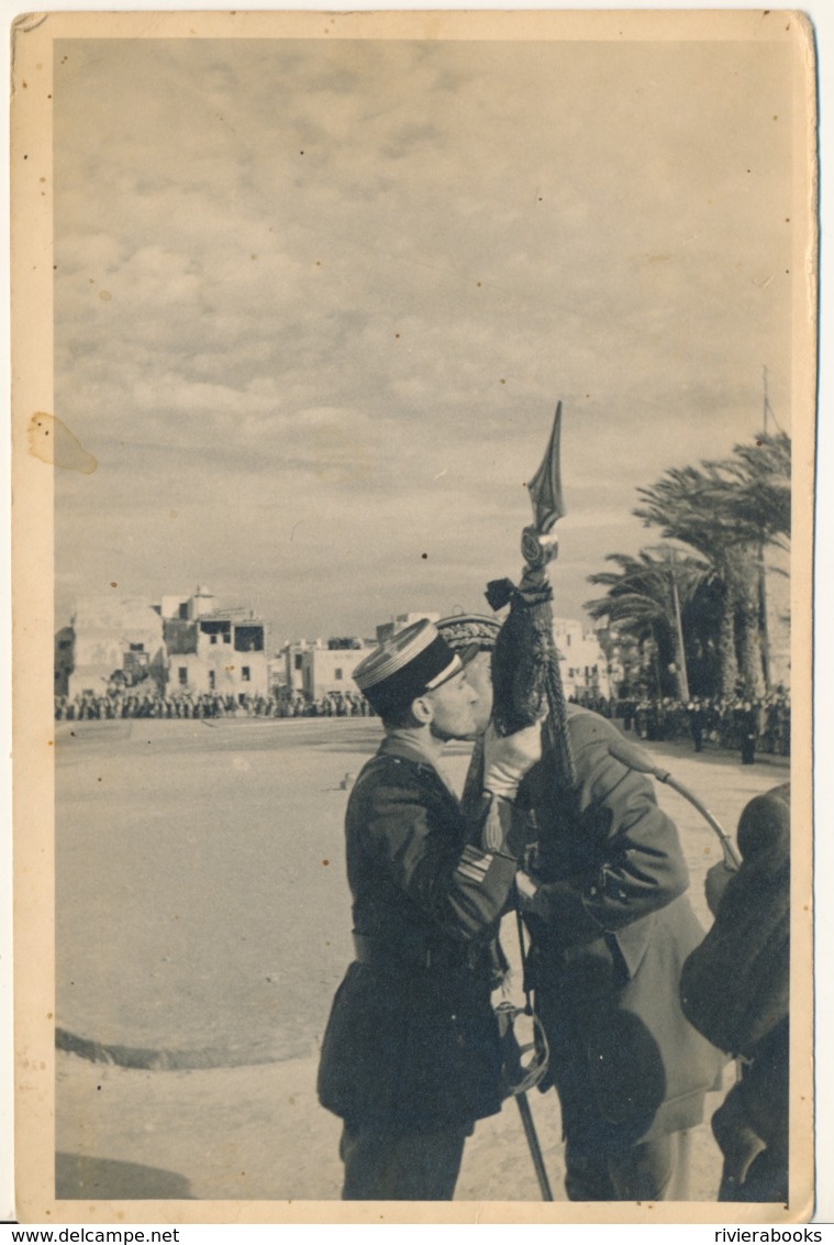 Cérémonie Militaire En Tunisie - Photo Ancienne - Oorlog, Militair