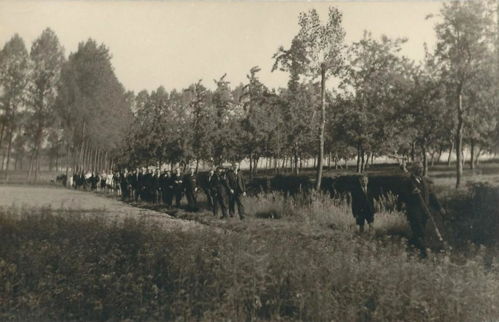 TEMSE- 12 foto's van de 'wegom' ST-Amelberga- rond 1940