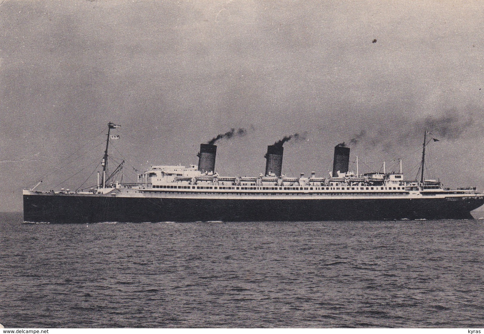 CPSM 10X15  Cie Gale Transatlantique " S.S. ILE DE FRANCE " Ligne Le Havre - Angleterre - New York - Paquebots