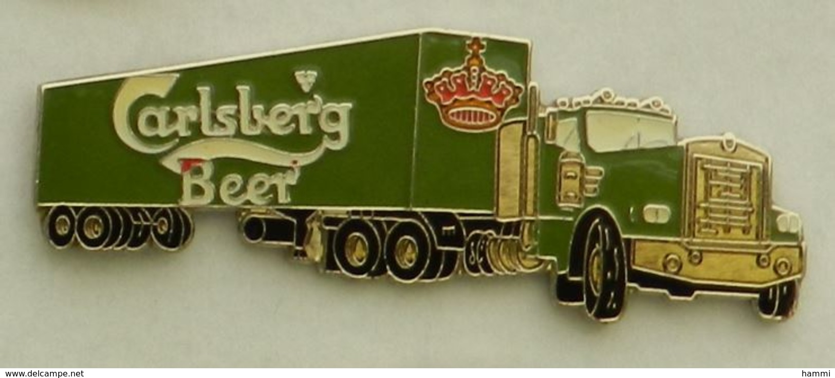N361 Pin's Bière Bier Beer Camion Truck CARLSBERG 63 Mm  Qualité Top Achat Immédiat Immédiat - Beer