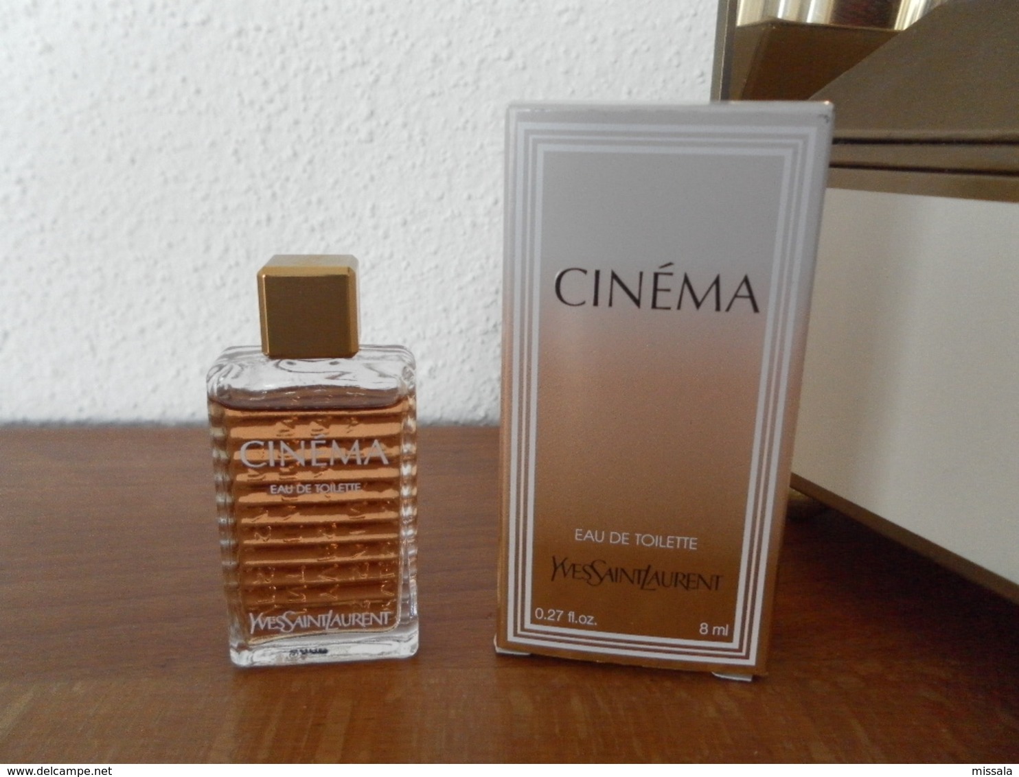 ACHAT IMMEDIAT;;;;MINIATURE CINEMA  - YVES SAINT-LAURENT - 8 ML EAU DE TOILETTE - Miniatures Womens' Fragrances (in Box)