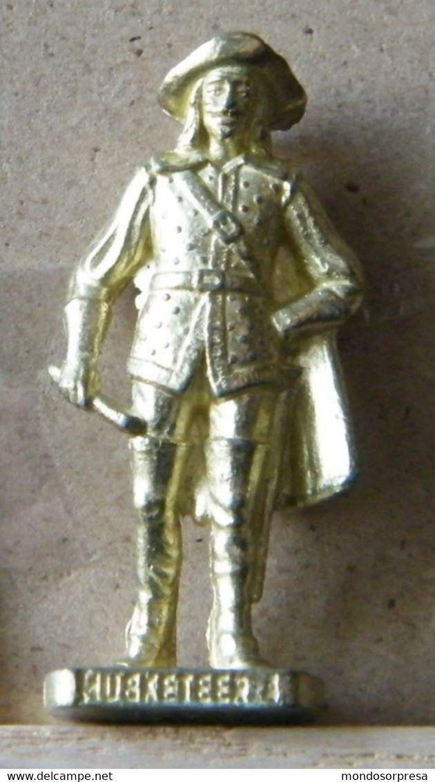 (SLDN°13) KINDER FERRERO, SOLDATINI IN METALLO  MOSCHETTIERI 1670 N° 4 - SCAME 40MM - Figurine In Metallo