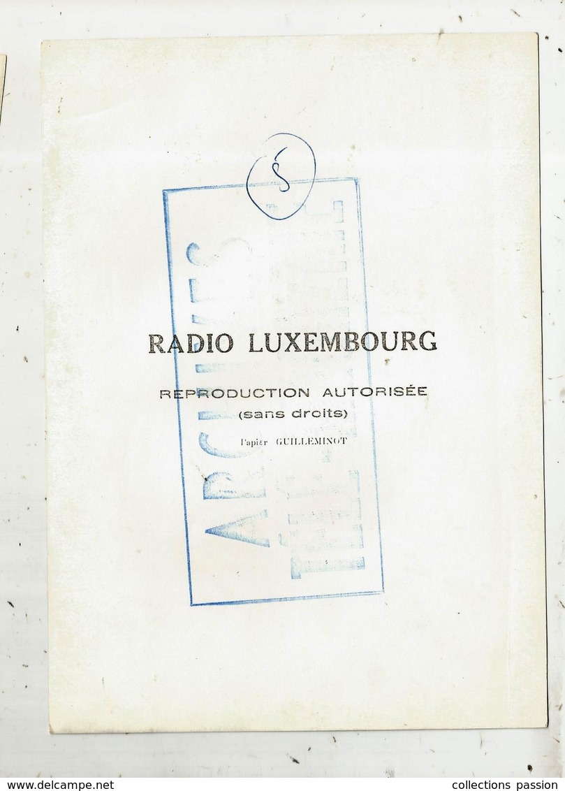 Photographie RADIO LUXEMBOURG , CHARLES AZNAVOUR, ANNIE GIRARDOT , 180 X 130 Mm, Frais Fr 1.55 E - Célébrités