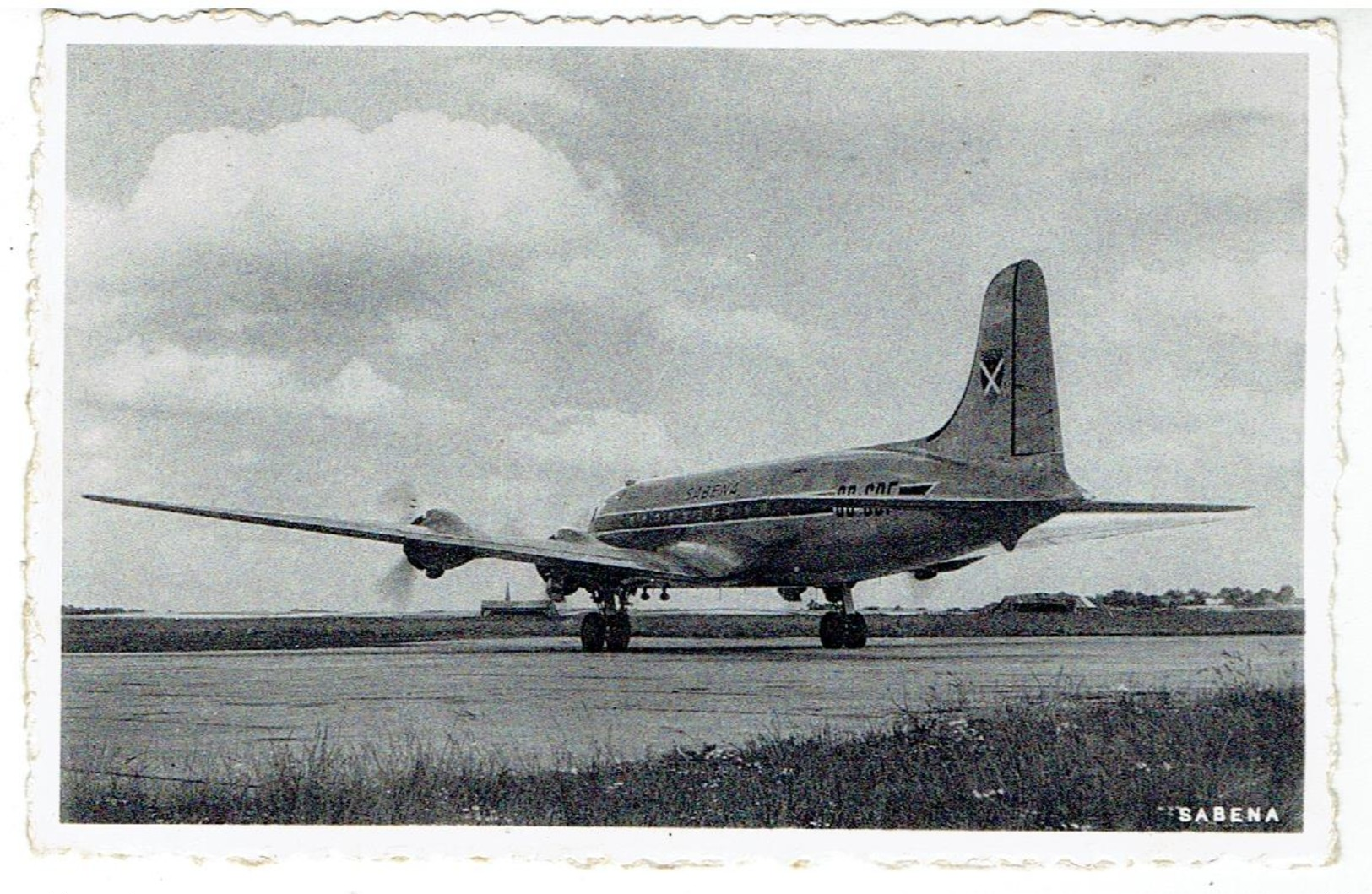 Avion / Airplane / SABENA - Voyages En Avion - Un Quadrimoteur Prêt à Prendre Son Vol - 1946-....: Modern Tijdperk