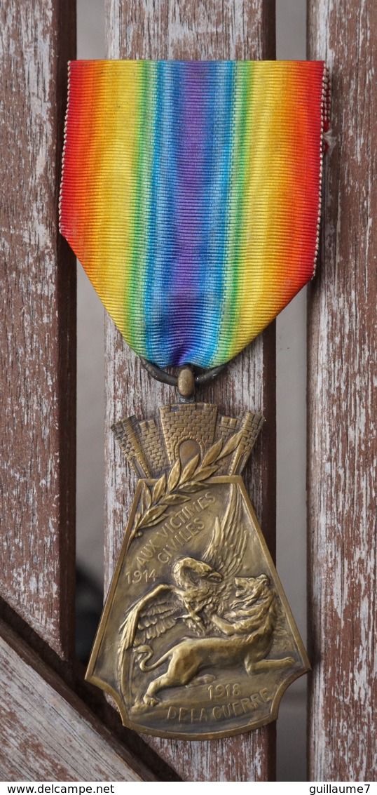 Médaille Aux Victimes Civiles De La Guerre 1914 -1918 - Belgique