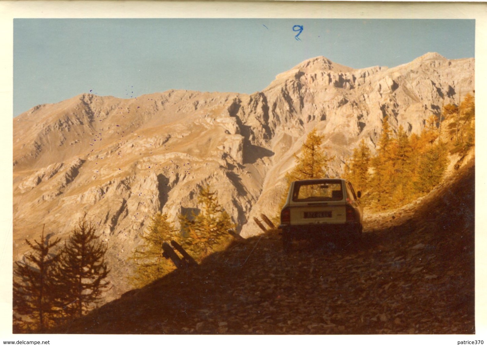 PHoto En 1973 à 1700 Mètres D'altitude Montagne Automobile GS Citroën A Identifier Près Barcelonnette ? - Luoghi