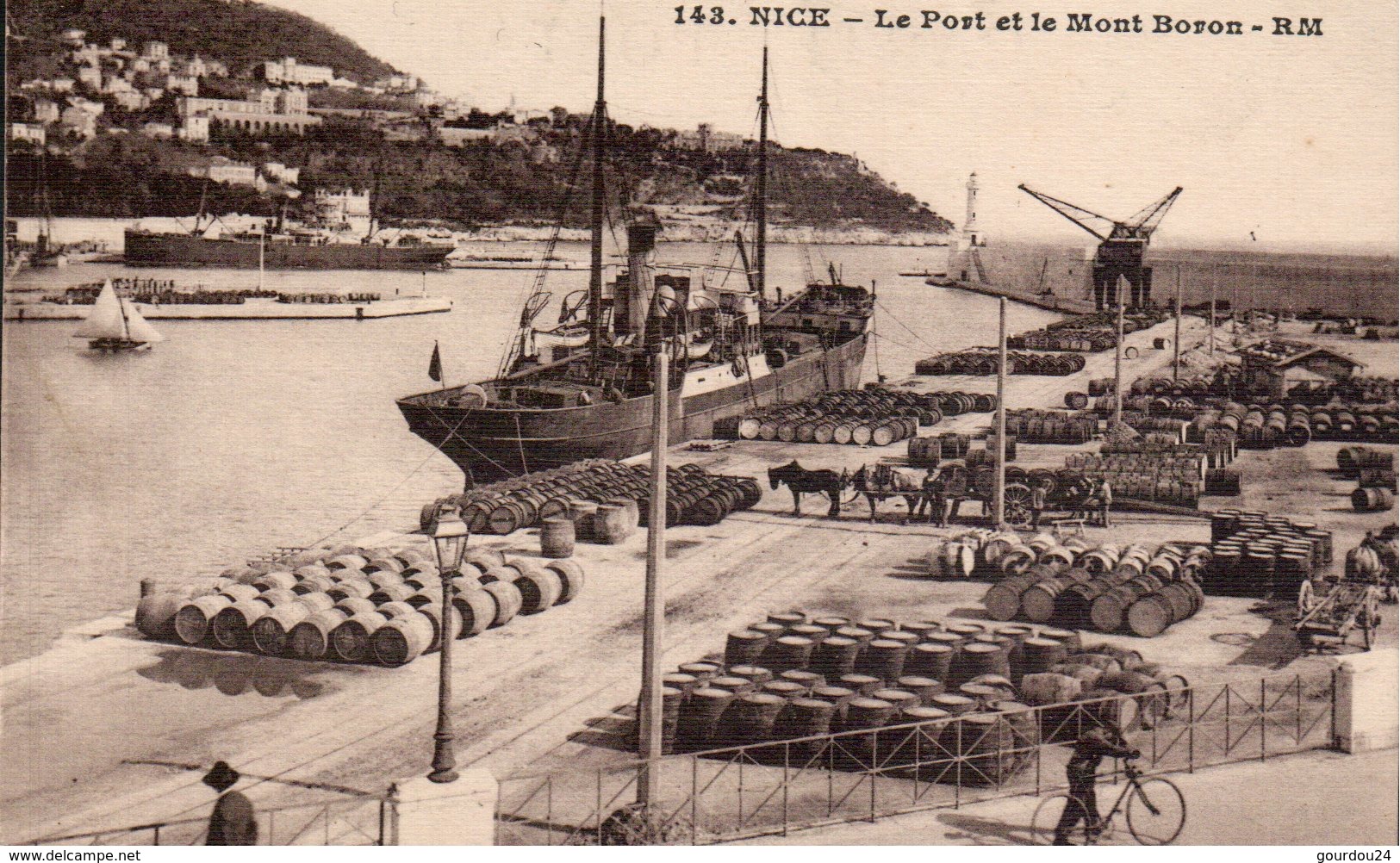 NICE - Le Port Et Le Mont-Boron - Transport (sea) - Harbour