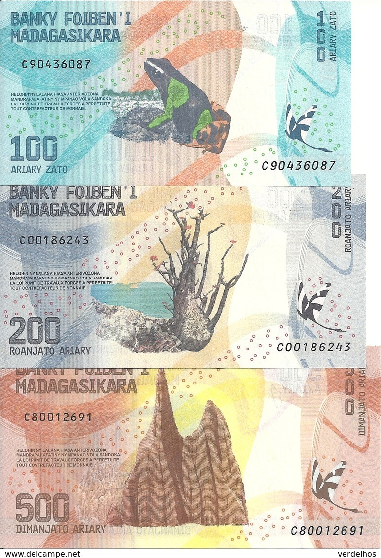 MADAGASCAR 100-200-500 FRANCS ND2017 UNC P 97-98-99 (  3 Billets ) - Madagascar