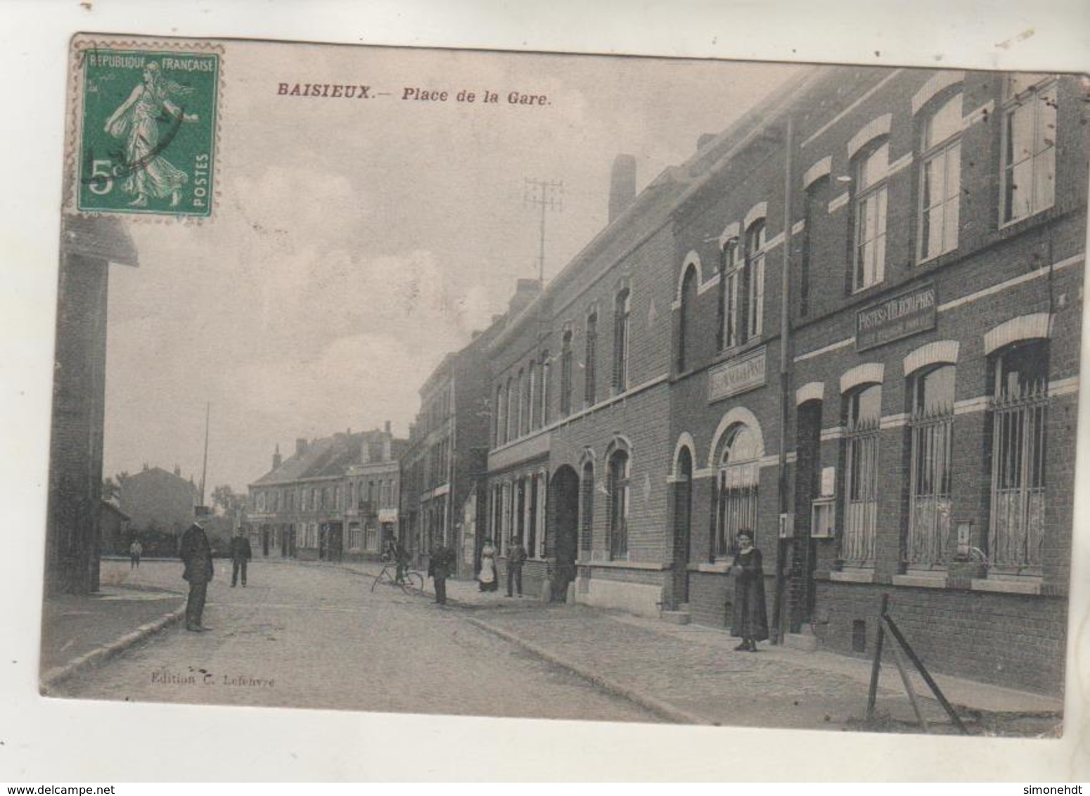 BAISIEUX - Place De La Gare - Autres & Non Classés