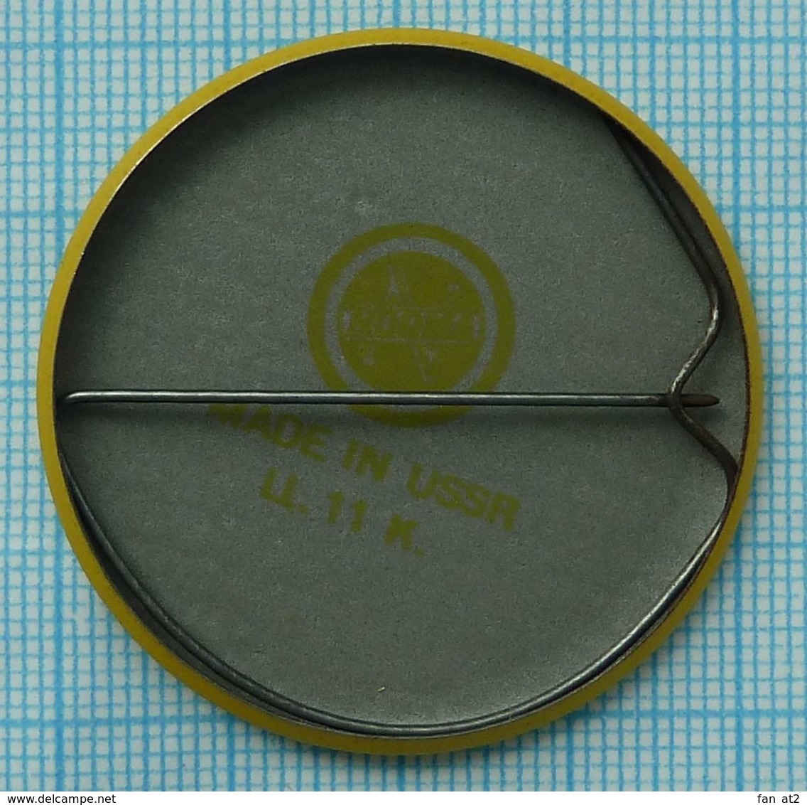 USSR / Badge / Soviet Union / LATVIA Riga Electrotechnical Plant VEF Sigma Radio Receiver 1970s - Administrations