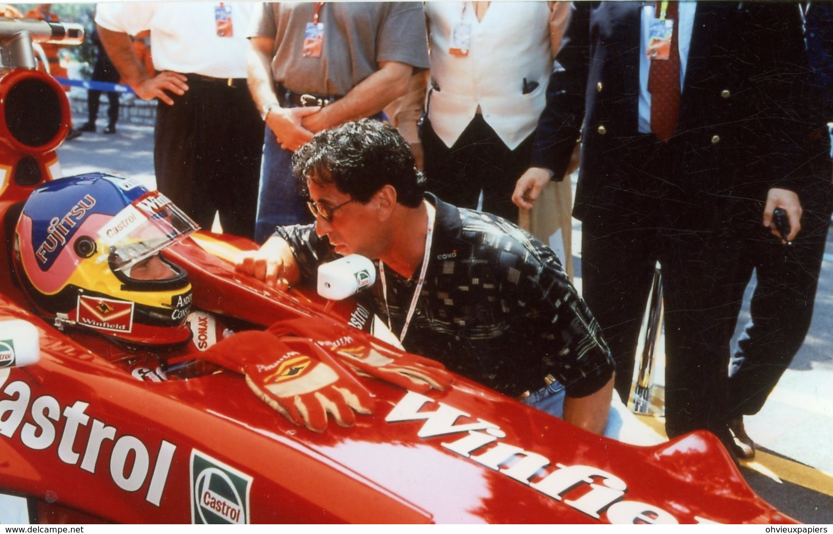 Photo Originale . SYLVESTER STALLONE  Et JACQUES VILLENEUVE  Au  GP DE FORMULE 1 DE MONACO 98 - Célébrités