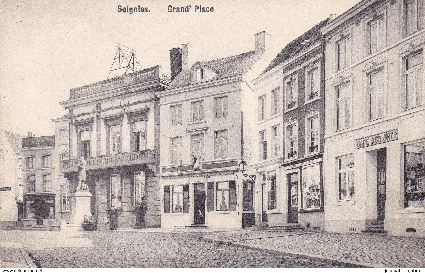 619 Soignies Grand Place - Soignies