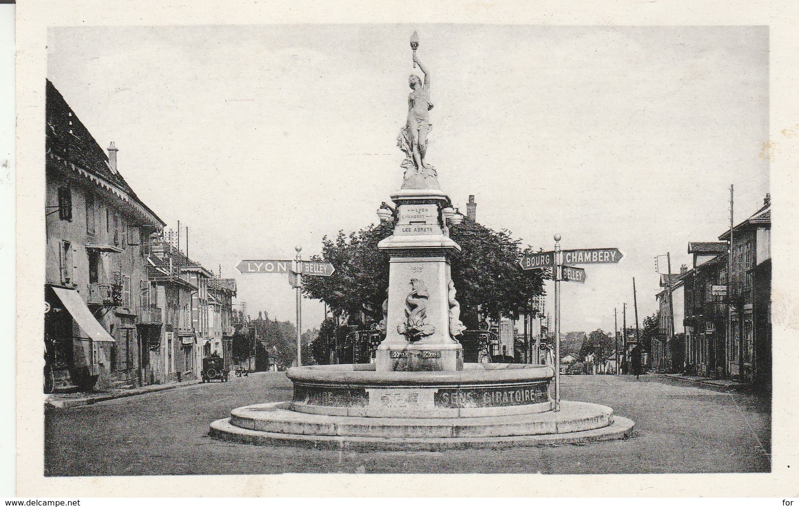 Isère : LES ABRETS : Place De La République - ( C.p.s.m. - Photo Vérit. ) - Les Abrets