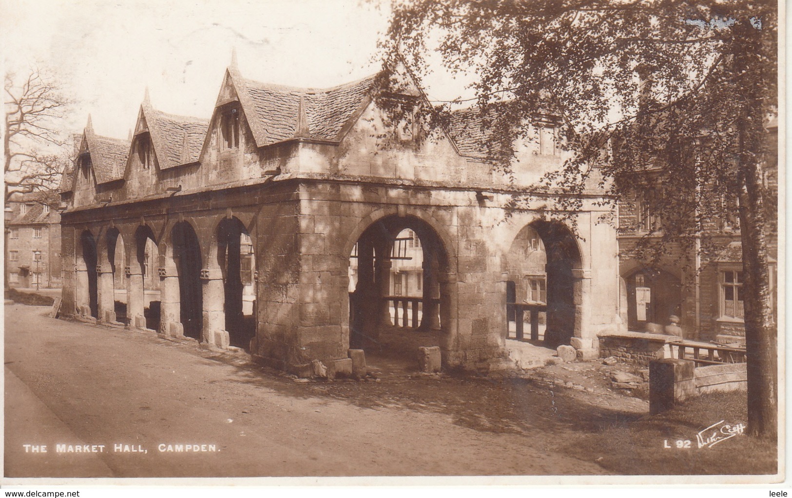 BF41. Vintage Postcard. The Market Hall, Chipping Campden. Gloucestershire - Other & Unclassified