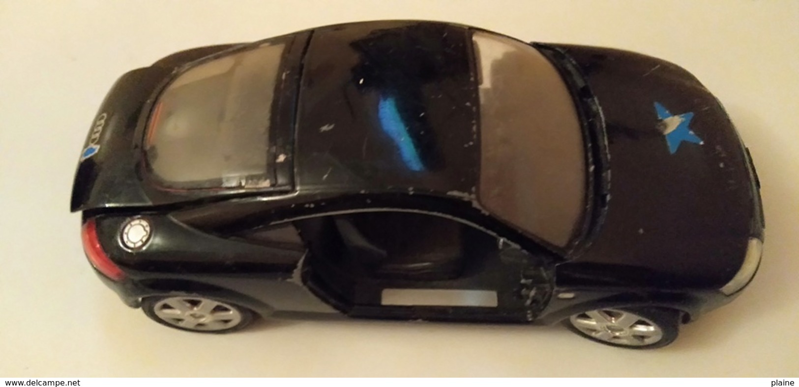 JOUET-VOITURE MINIATURE " AUDI TT NOIRE " POUR PIECES