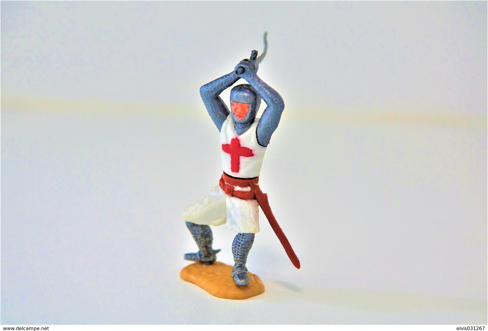 Timpo : CRUSADER WITH BROADSWORD - 1960-70's, Made In England, *** - Figuren