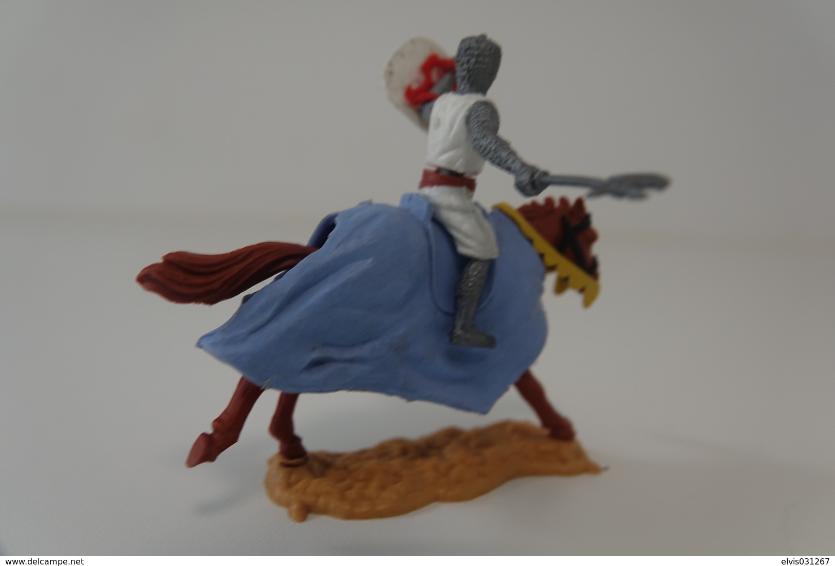 Timpo : CRUSADER RIDING HORSE WITH AXE - 1960-70's, Made In England, *** - Figurines