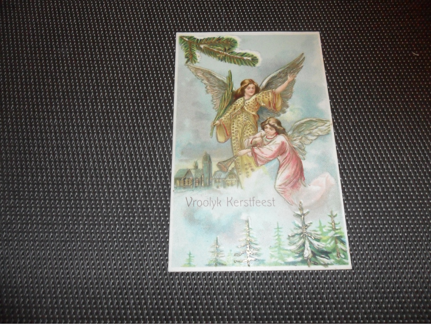 Anges ( 99 )  Ange  Engelen  Engel   Carte Gaufrée   Reliëf - Anges