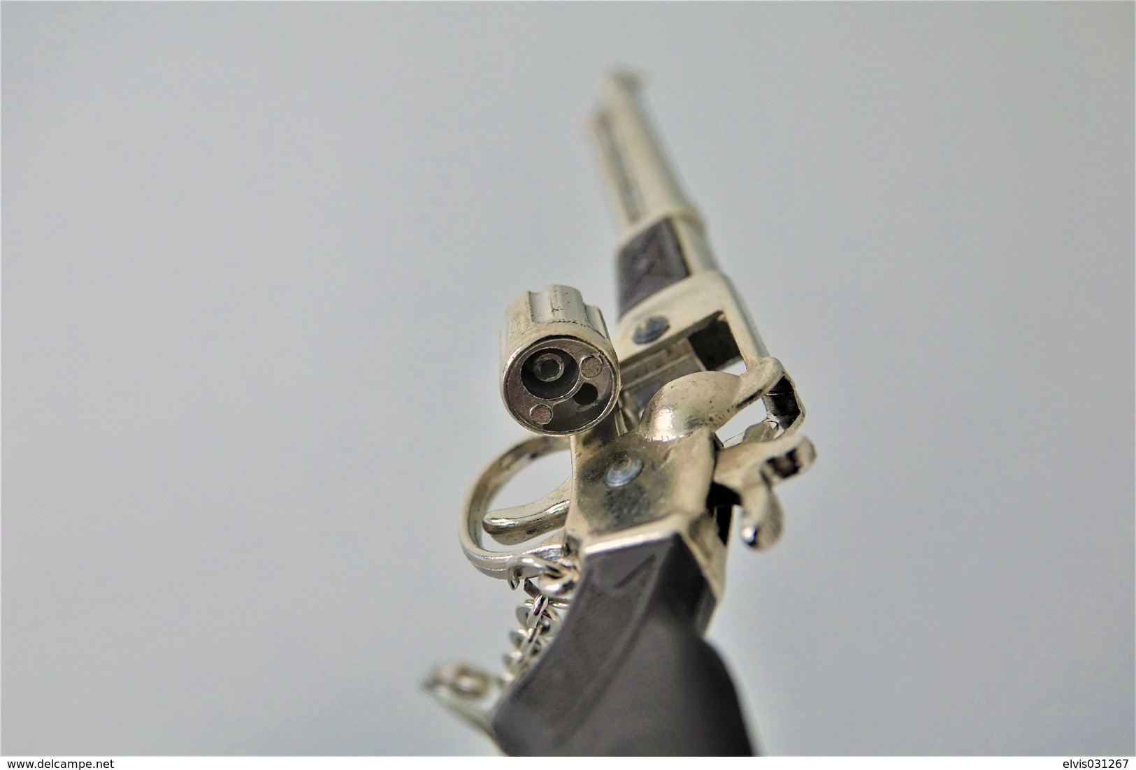 Vintage TOY GUN :  VICTORY - L=19,0cm - Keychain 1960s-70s - Keywords : Cap - Cork Gun - Rifle - Revolver - Pistol - Tin - Armes Neutralisées