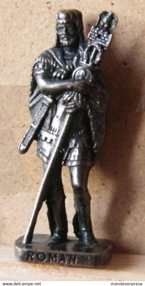 (SLDN°98) KINDER FERRERO, SOLDATINI IN METALLO ROMANI 100/300 N° 1 SCAME BRUNITO - Figurine In Metallo