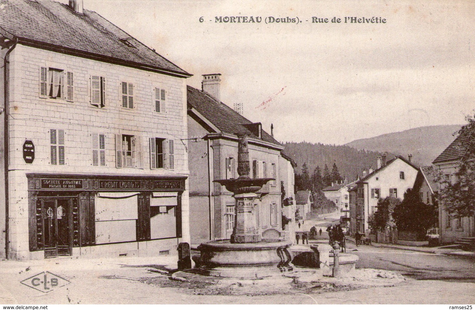 (Doubs)   CPA  Morteau  Rue De L'Helvetie  (Bon Etat) - Autres & Non Classés