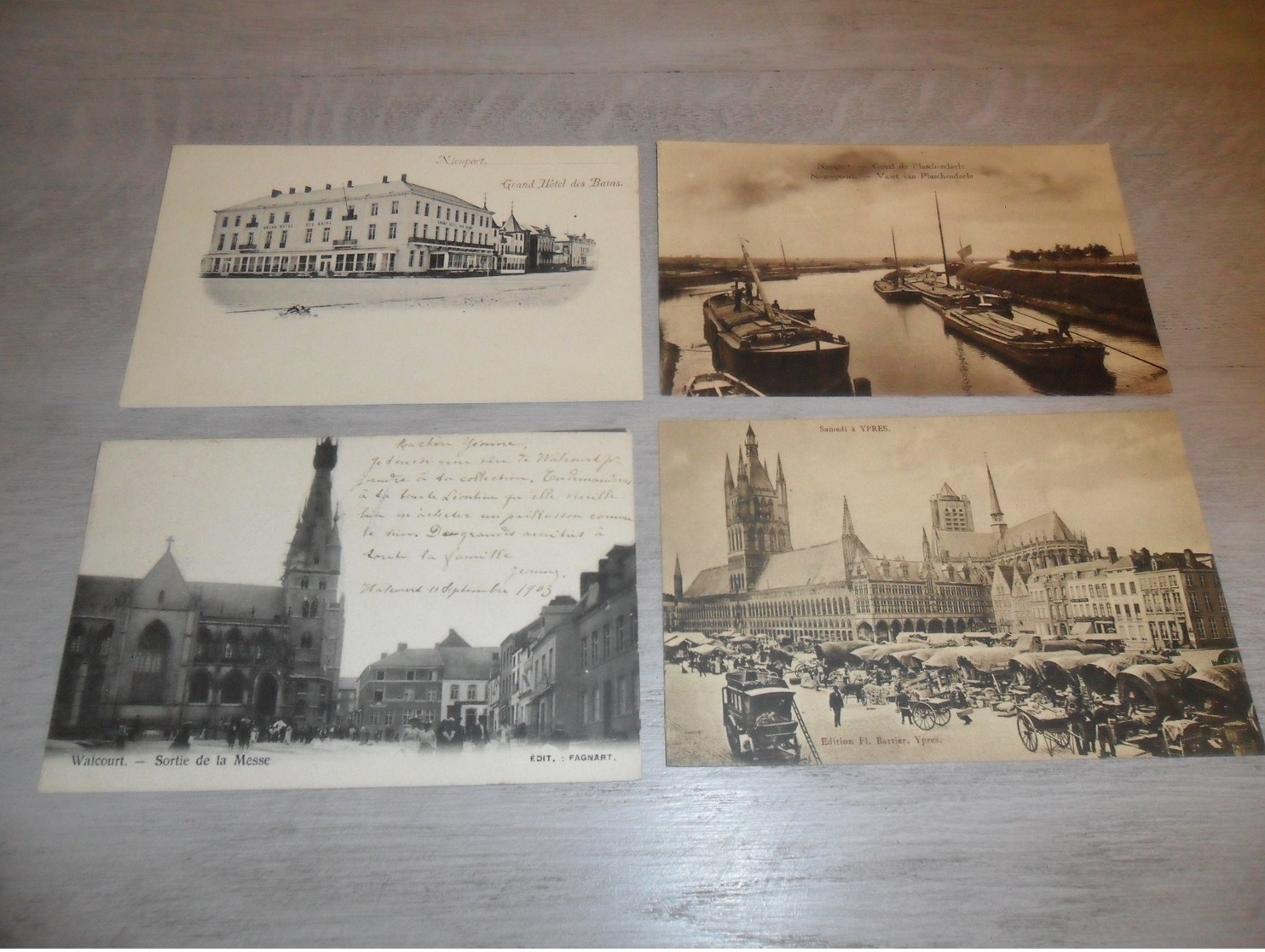 Grand Beau Lot De 100 Cartes Postales De Belgique        Groot Mooi Lot Van 100 Postkaarten Van België - 100 - 499 Cartes