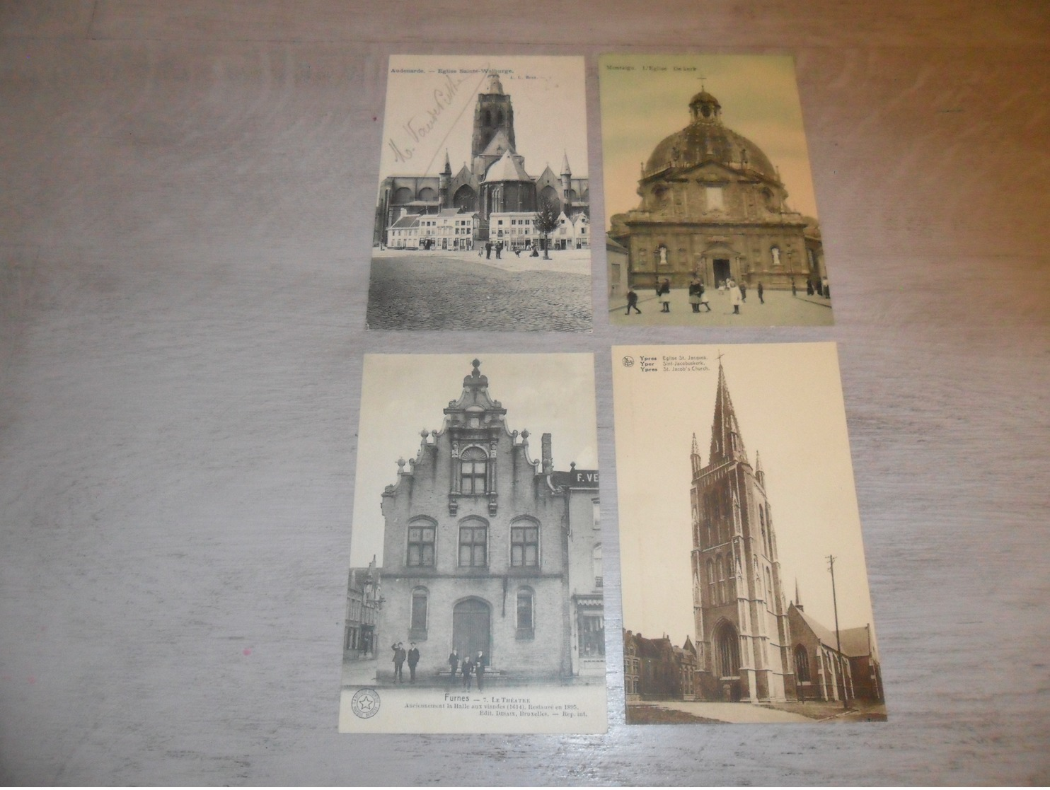 Grand beau lot de 100 cartes postales de Belgique        Groot mooi lot van 100 postkaarten van België