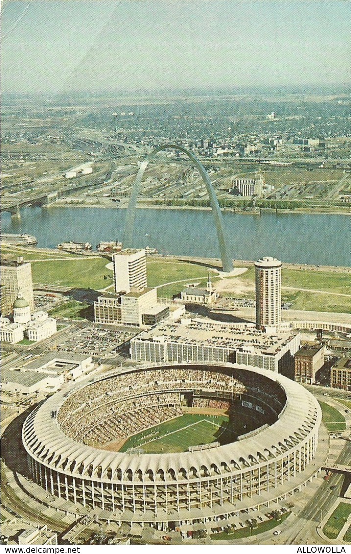 4593 "ST. LOUIS-AERIAL ARCH AND STADIUM"-CART. POST.ORIG. SPED 1973 - St Louis – Missouri