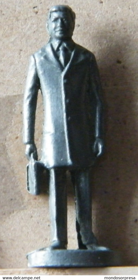 (SLDN°105) KINDER FERRERO, SOLDATINI IN METALLO PROFESSORI - Metal Figurines