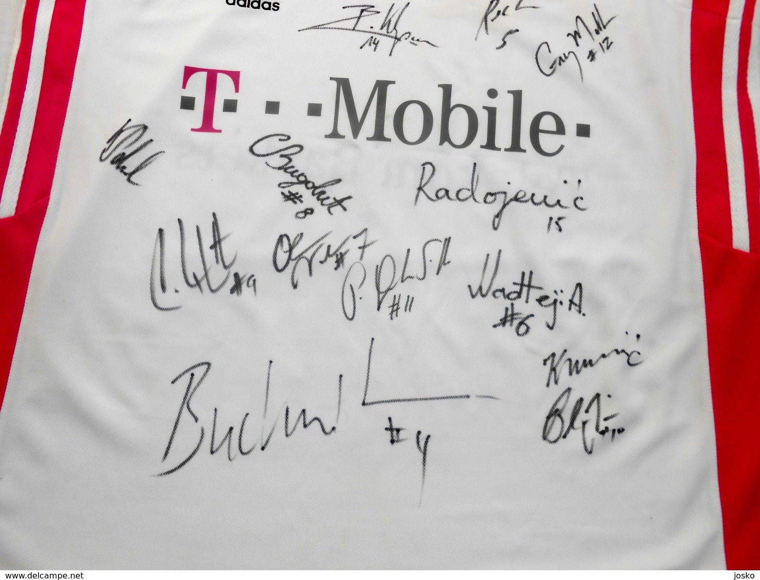 TELEKOM BASKETS BONN Germany Basketball Club ORIGINAL AUTOGRAPHS - HAND SIGNED JERSEY 2002/03. Basket Trikot Deutschland - Authographs